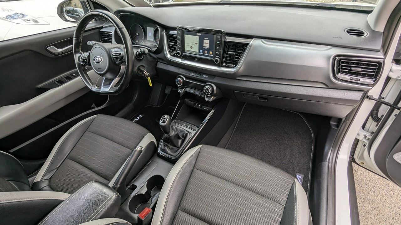 Kia Stonic - Zdjęcie 18