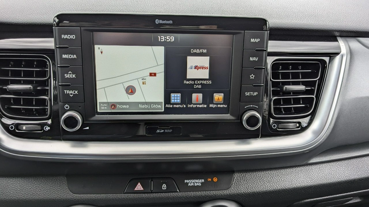 Kia Stonic - Zdjęcie 24