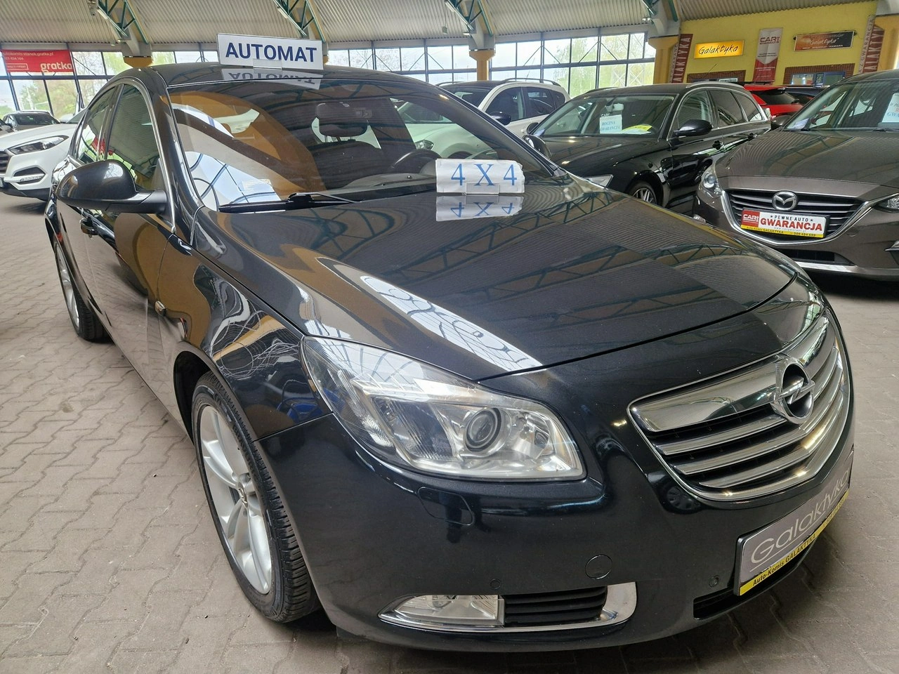 Opel Insignia - Główne zdjęcie