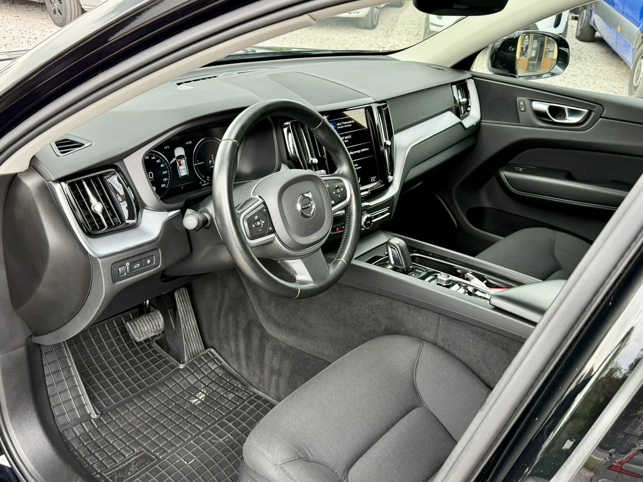 Volvo XC 60 - Zdjęcie 8