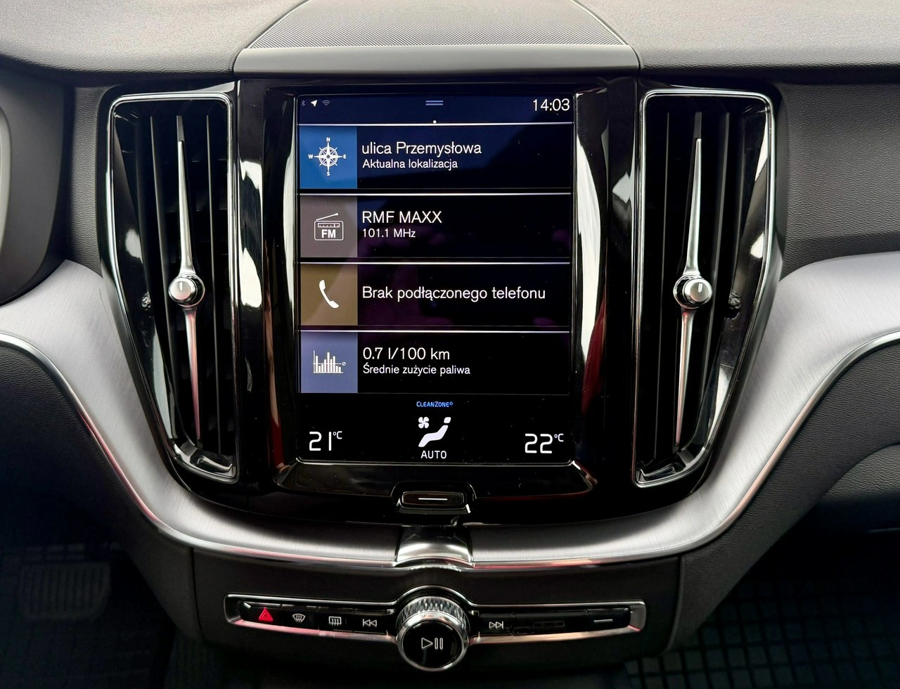 Volvo XC 60 - Zdjęcie 24