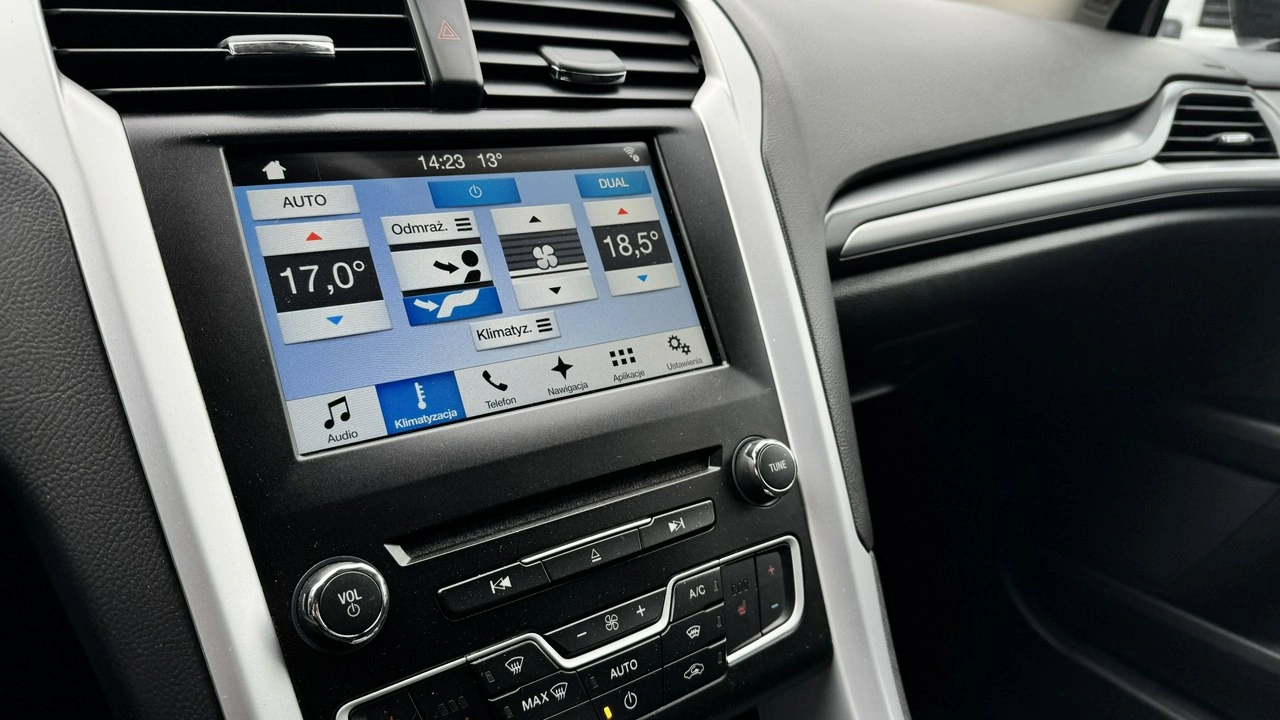 Ford Mondeo - Zdjęcie 13