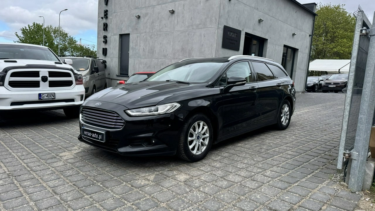 Ford Mondeo - Główne zdjęcie