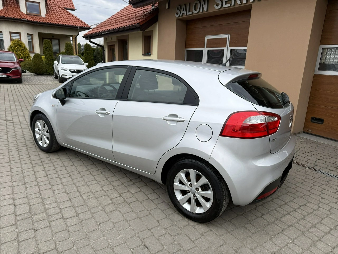 Kia Rio - Zdjęcie 8