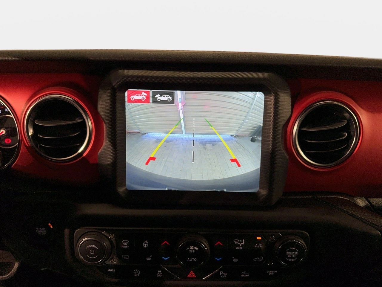 Jeep Wrangler - Zdjęcie 24