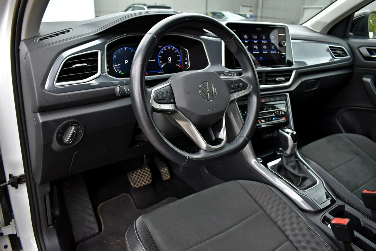 Volkswagen T-Roc - Zdjęcie 9