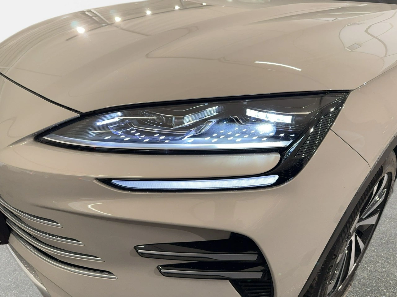 BYD Seal U - Zdjęcie 8