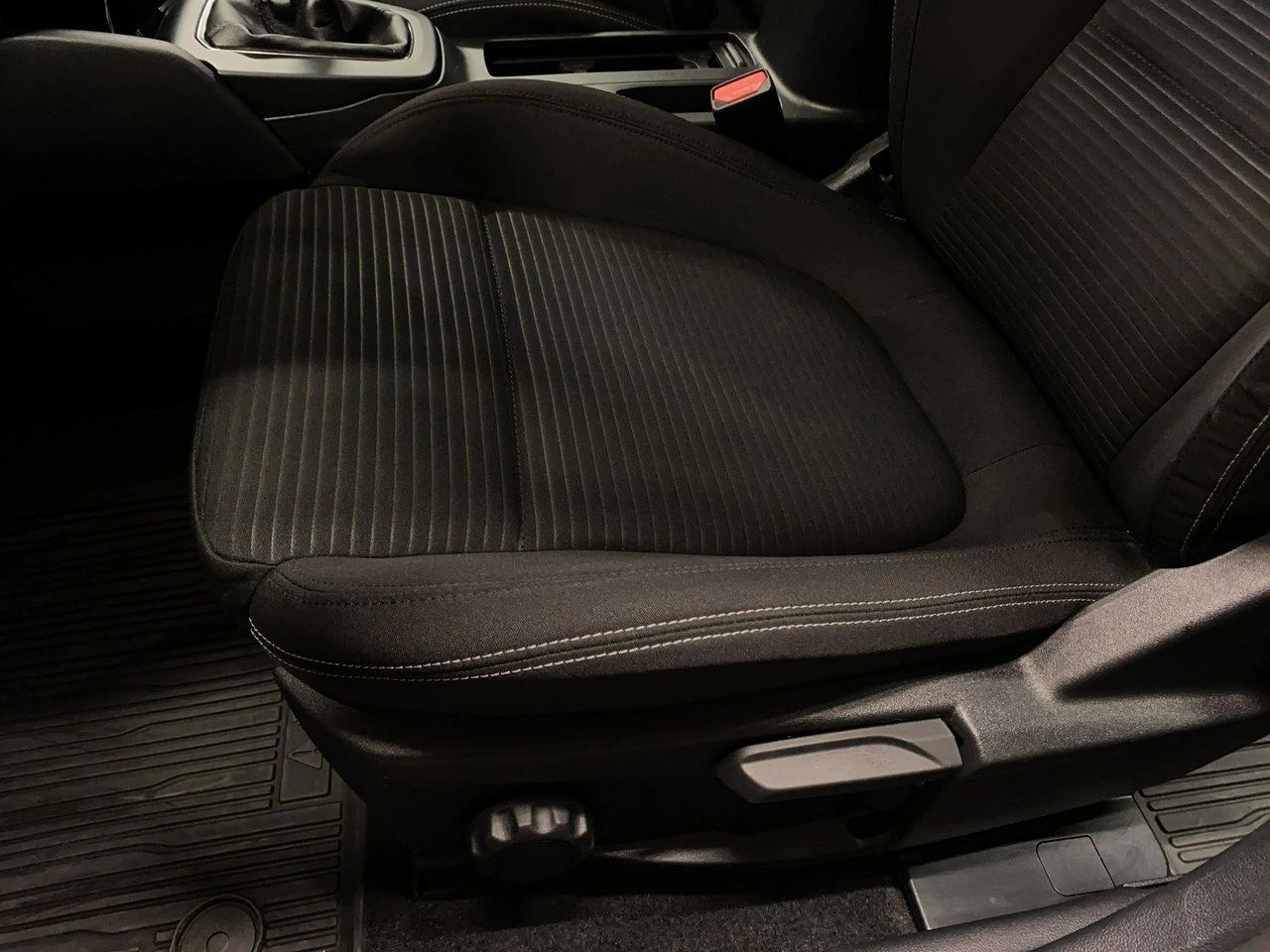 Ford Focus - Zdjęcie 12