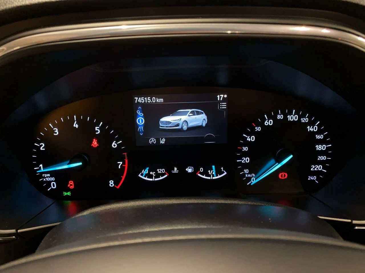 Ford Focus - Zdjęcie 21