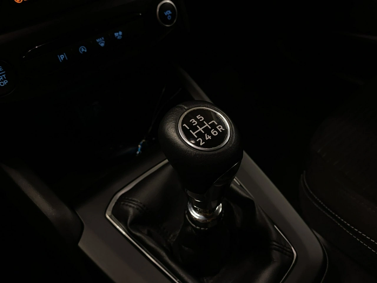 Ford Focus - Zdjęcie 30