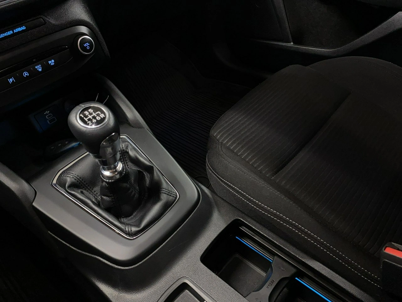 Ford Focus - Zdjęcie 31