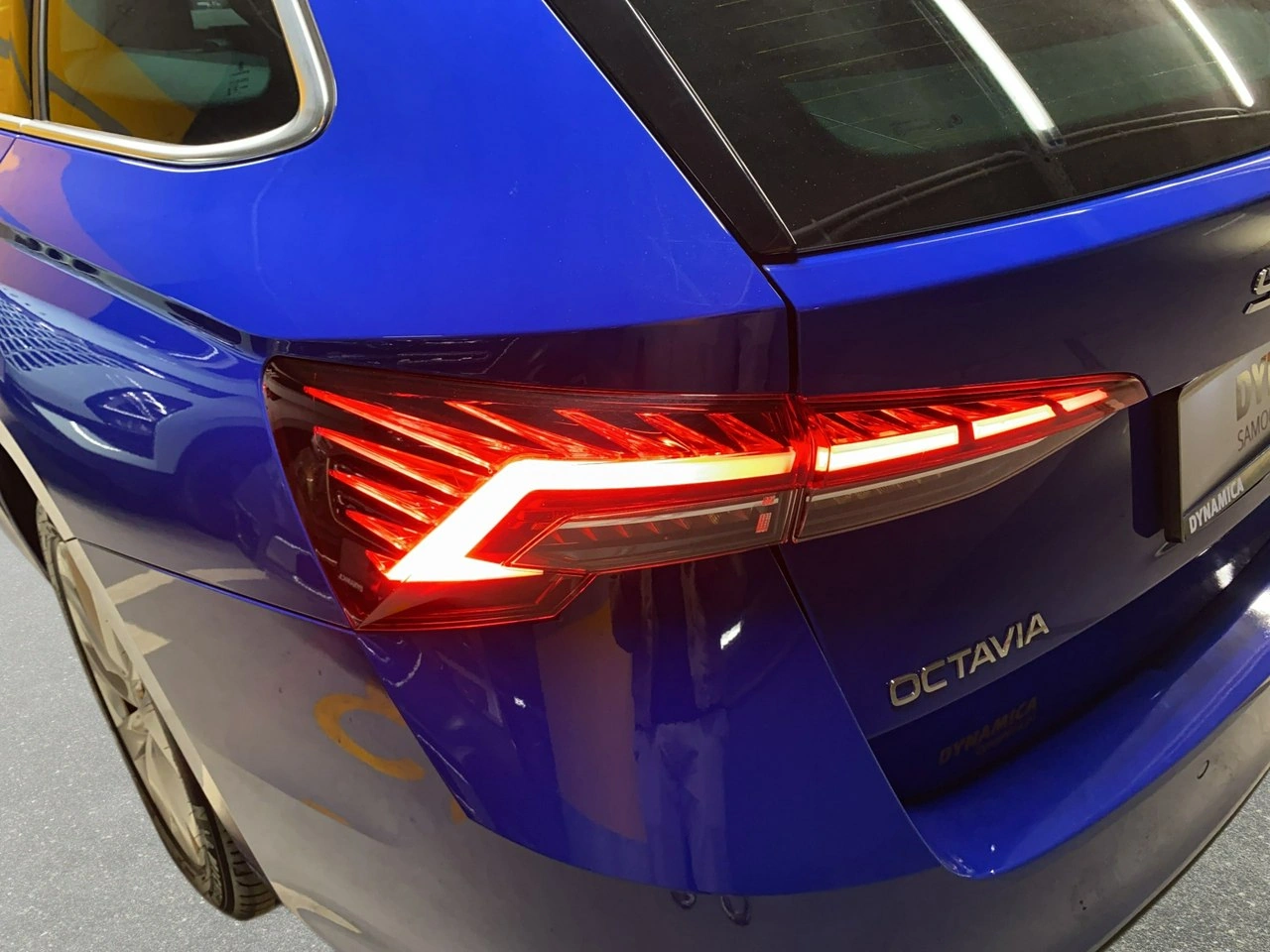 Skoda Octavia - Zdjęcie 10