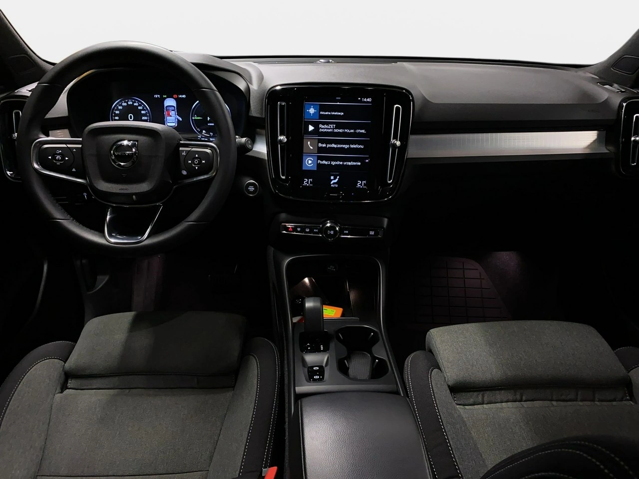 Volvo XC 40 - Zdjęcie 19