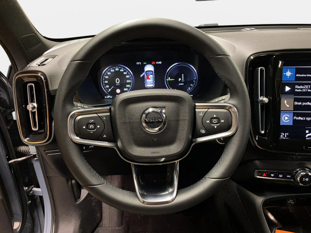 Volvo XC 40 - Zdjęcie 20