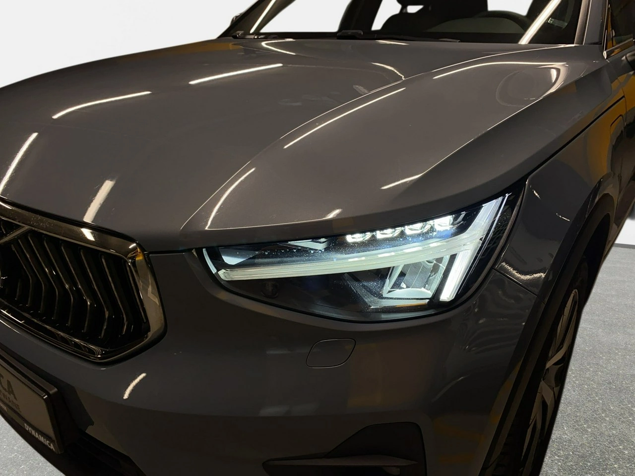 Volvo XC 40 - Zdjęcie 8