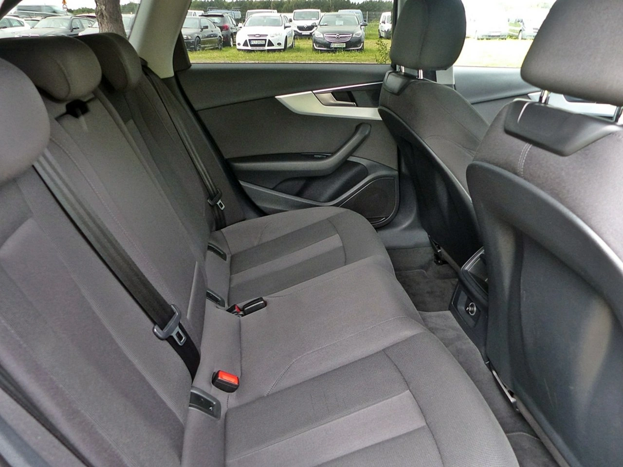 Audi A4 - Zdjęcie 20