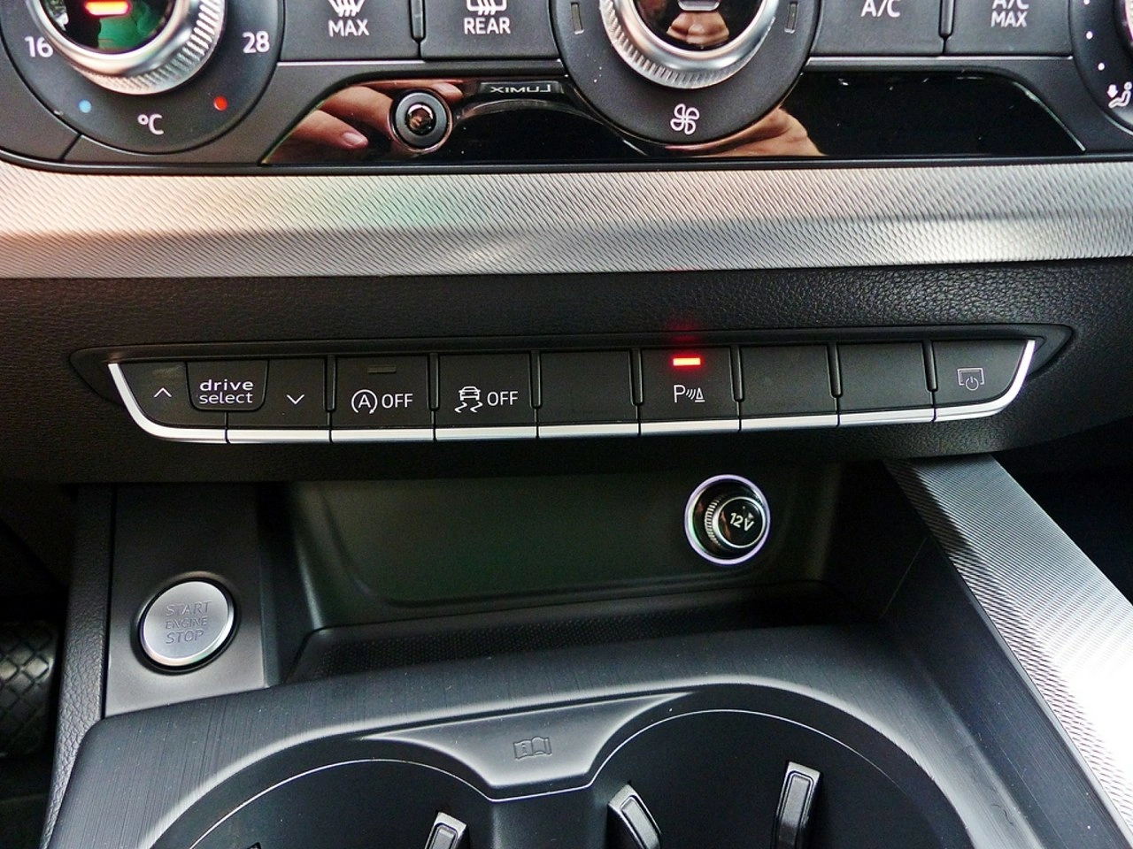 Audi A4 - Zdjęcie 35