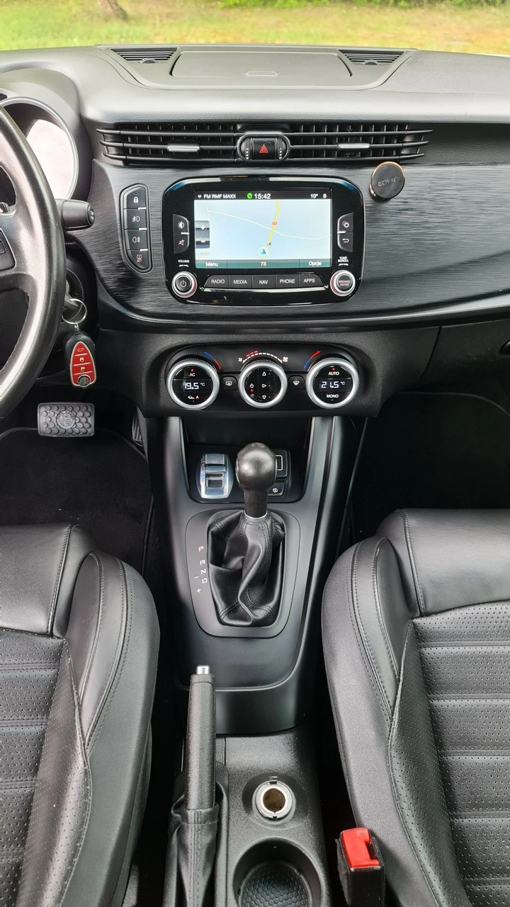 Alfa Romeo Giulietta - Zdjęcie 20