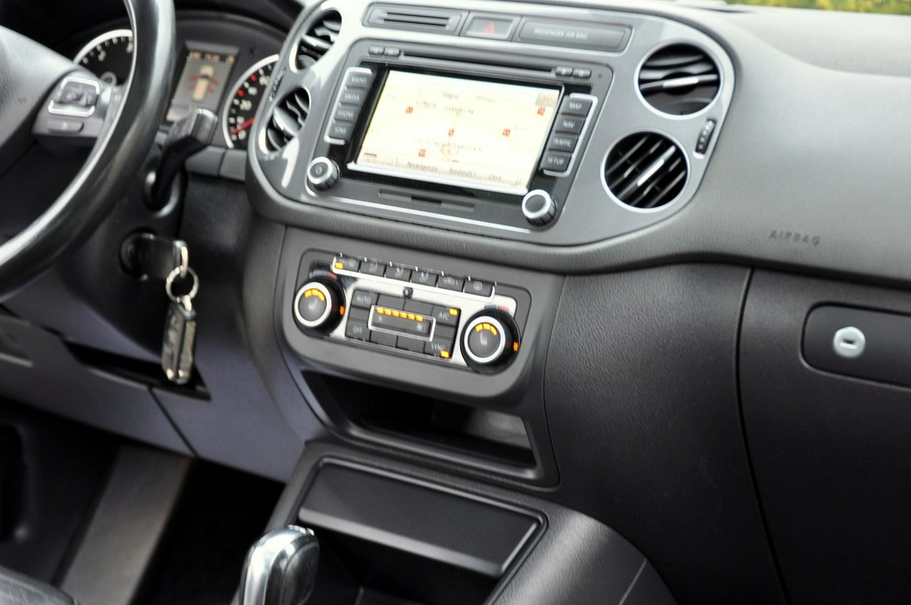 Volkswagen Tiguan - Zdjęcie 26