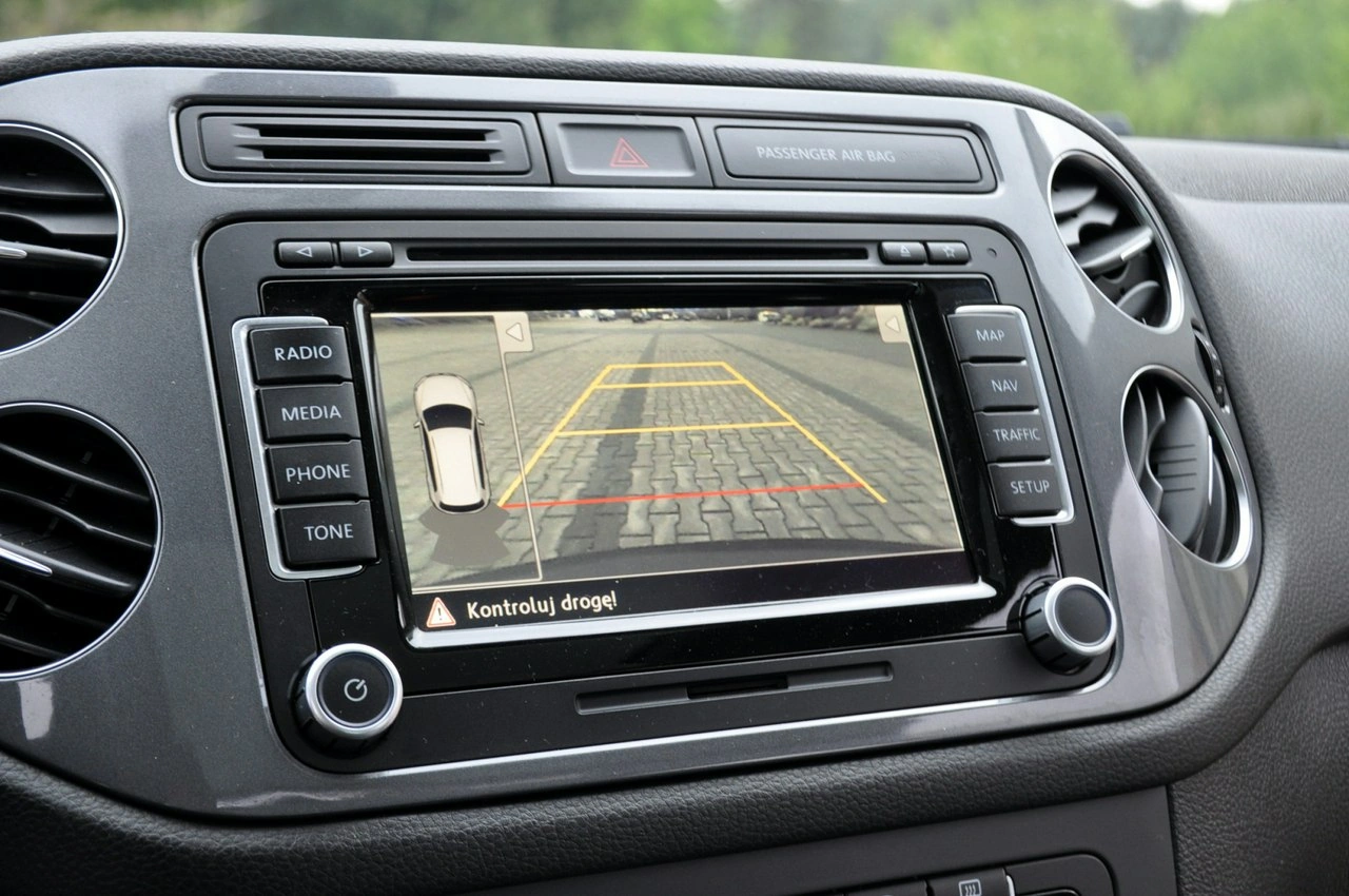 Volkswagen Tiguan - Zdjęcie 32