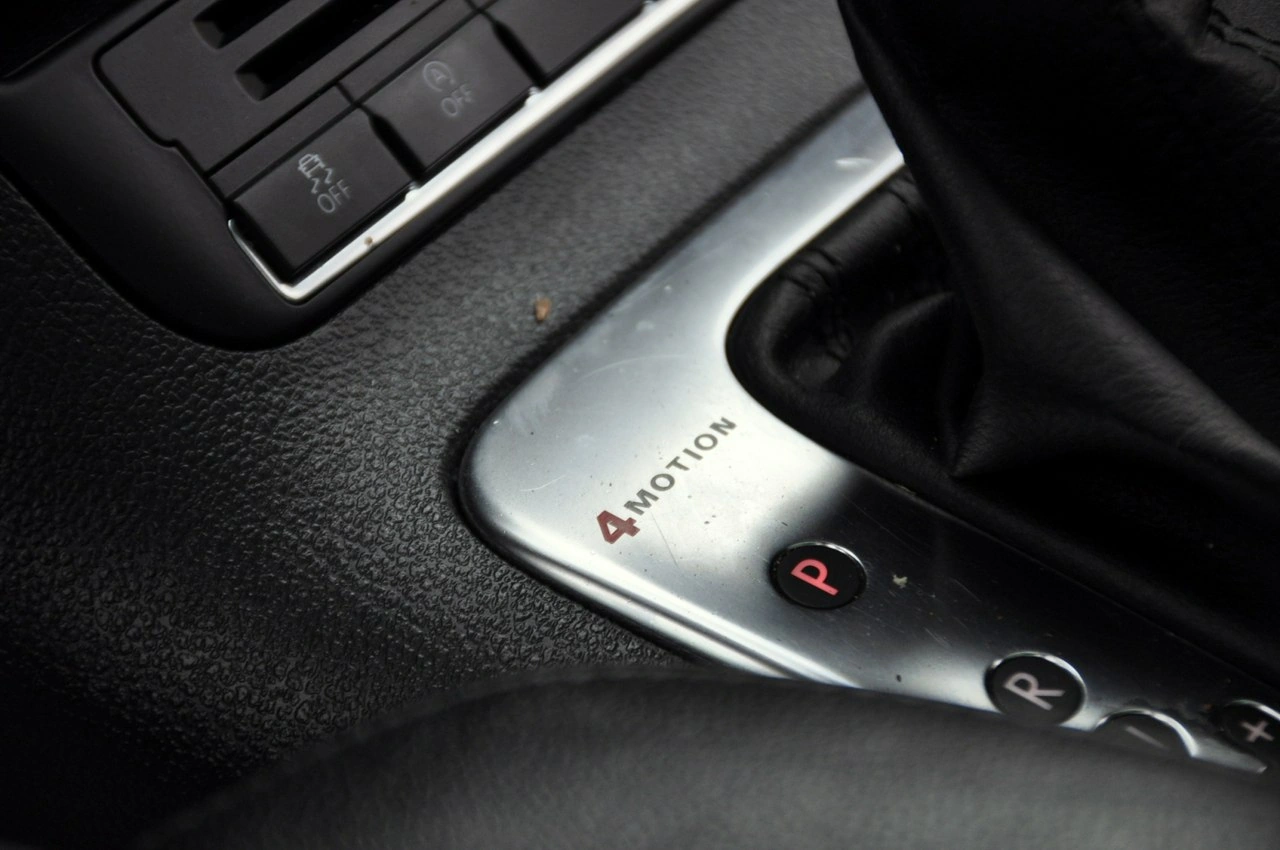 Volkswagen Tiguan - Zdjęcie 35