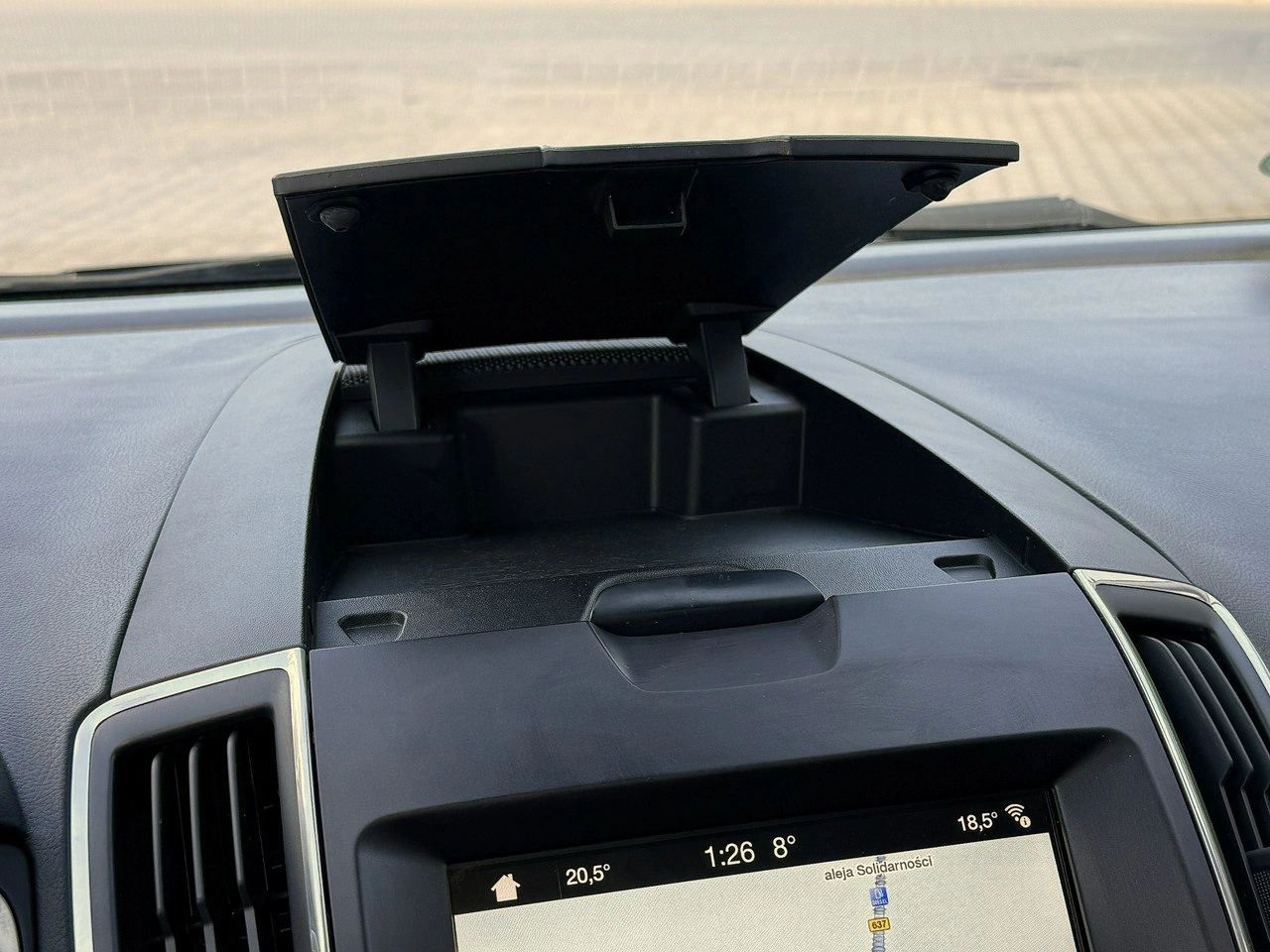 Ford Galaxy - Zdjęcie 59