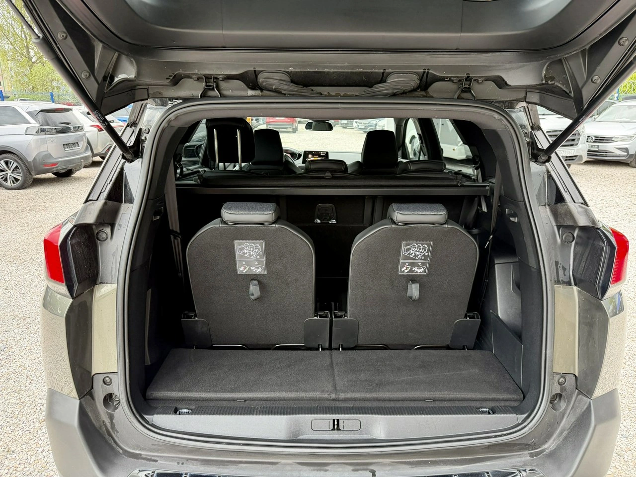 Peugeot 5008 - Zdjęcie 15