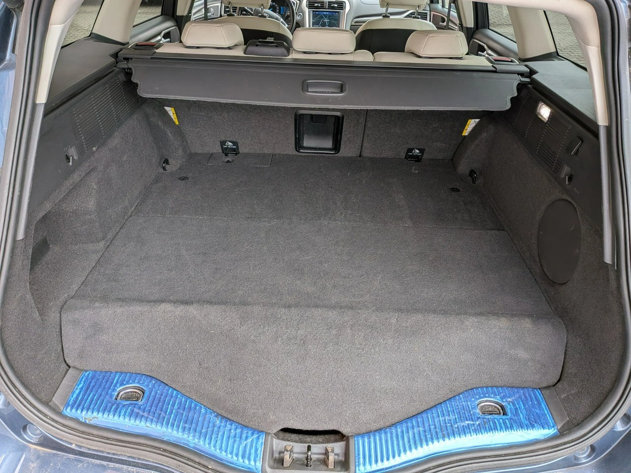 Ford Mondeo SW - Zdjęcie 18