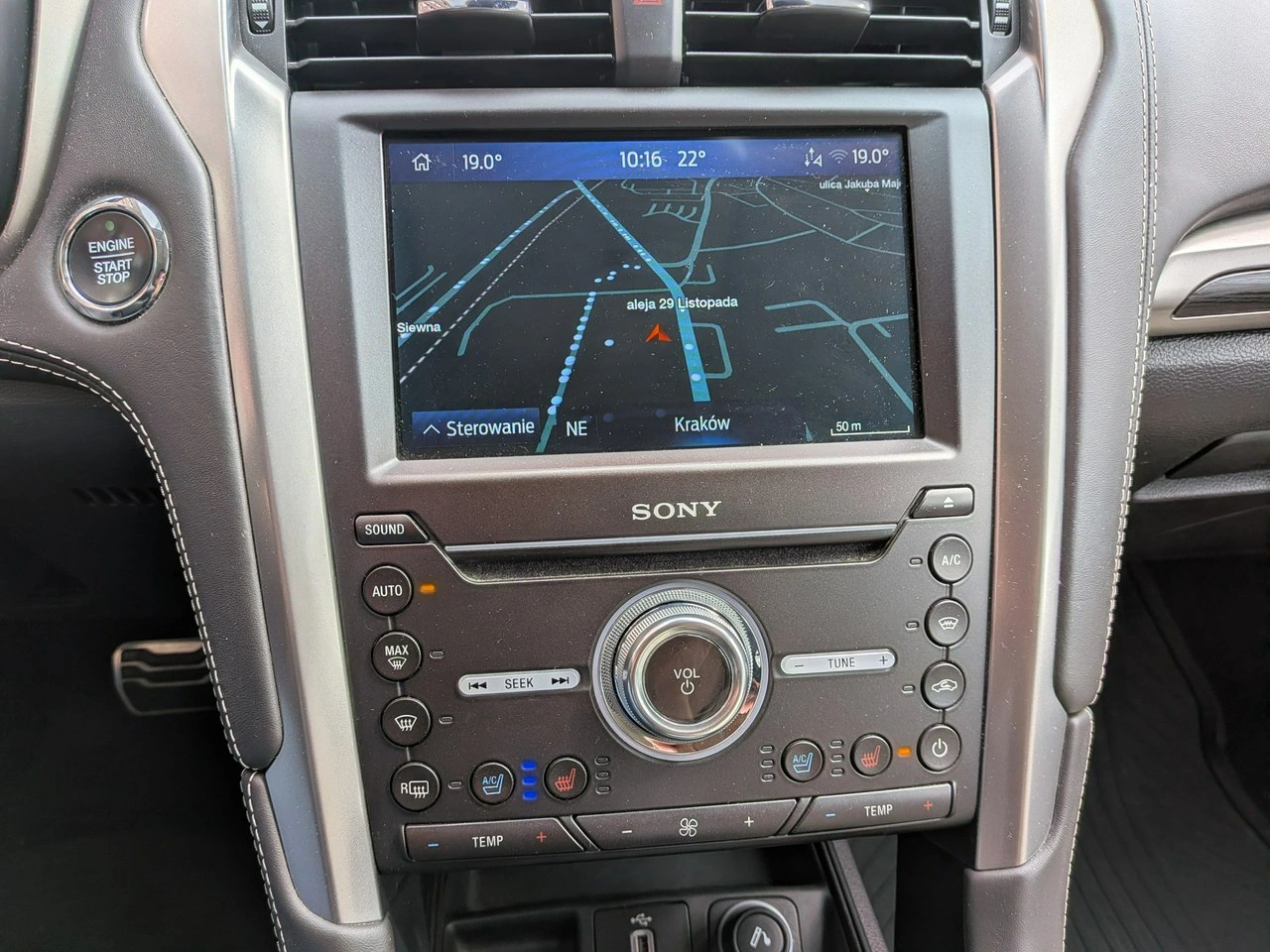 Ford Mondeo SW - Zdjęcie 28