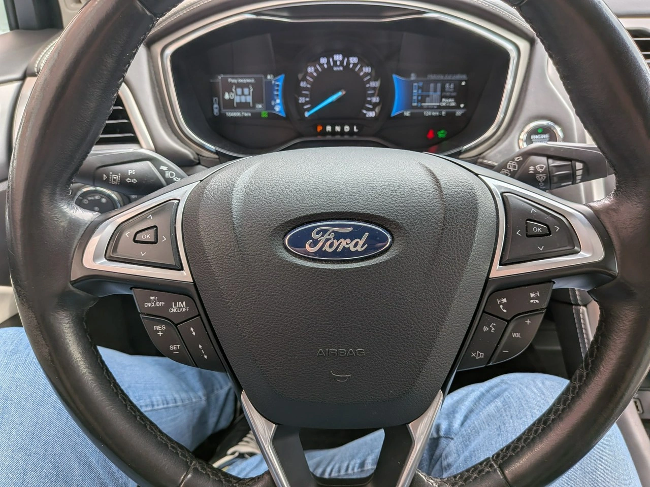 Ford Mondeo SW - Zdjęcie 29