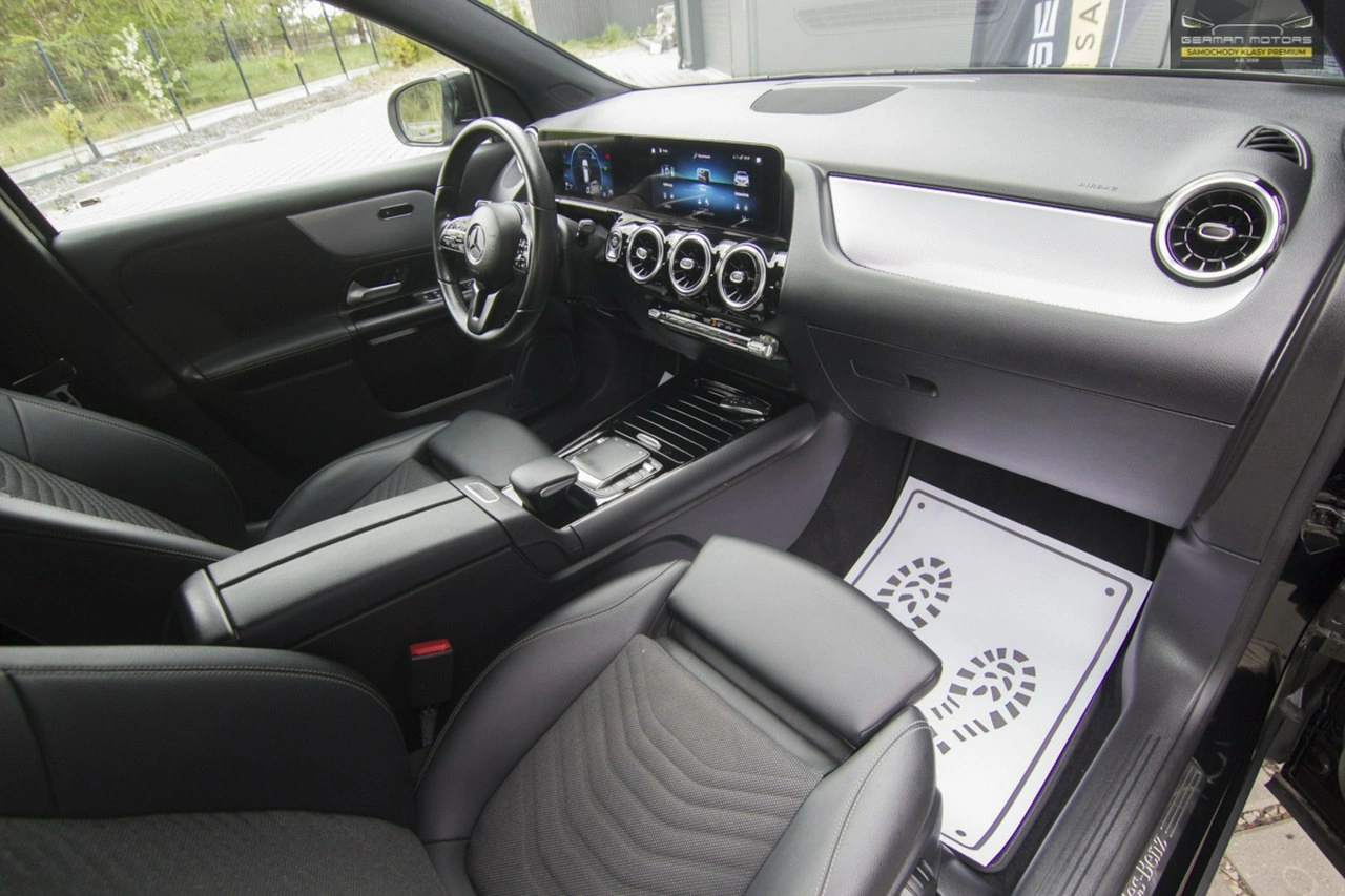 Mercedes GLA 200 - Zdjęcie 34