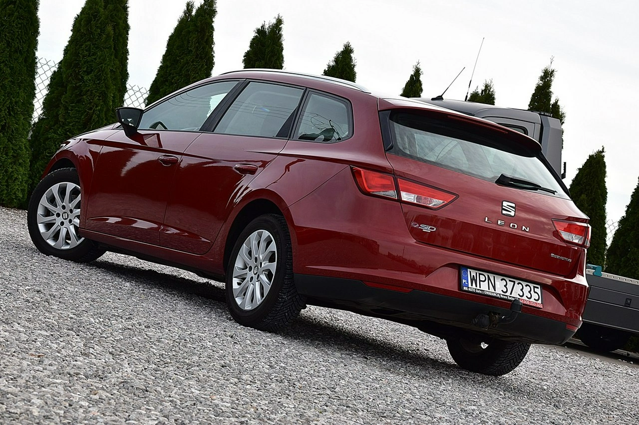 Seat Leon - Zdjęcie 10