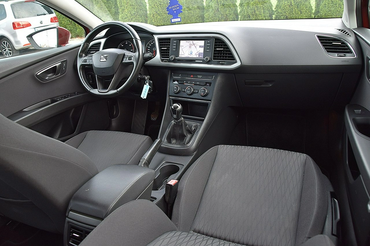 Seat Leon - Zdjęcie 20