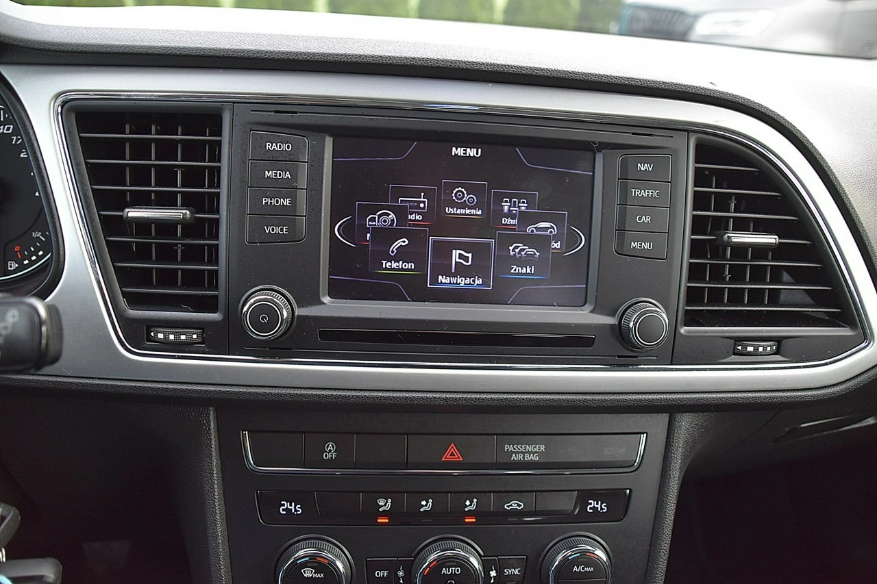 Seat Leon - Zdjęcie 23