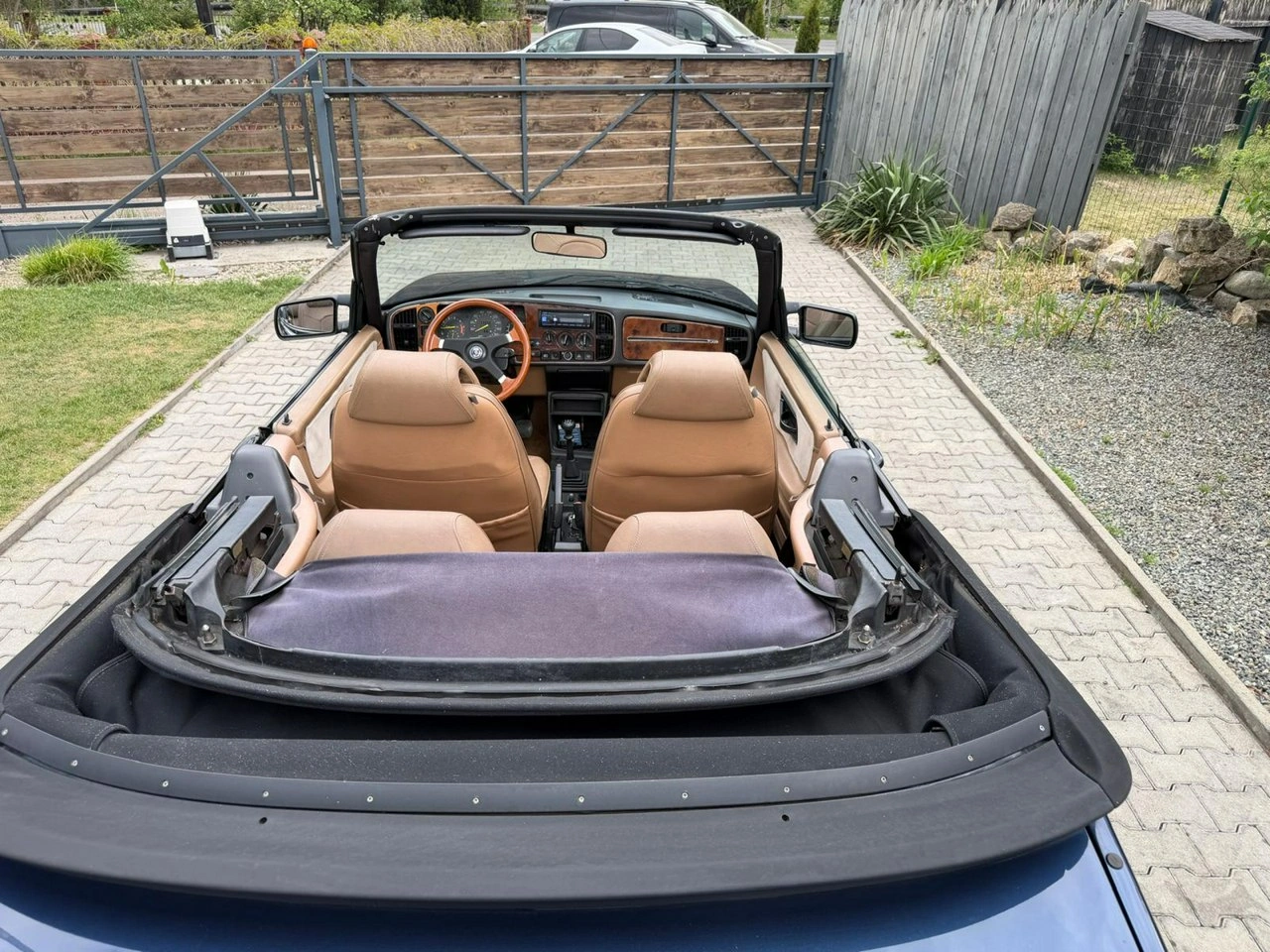 Saab 900 - Zdjęcie 15