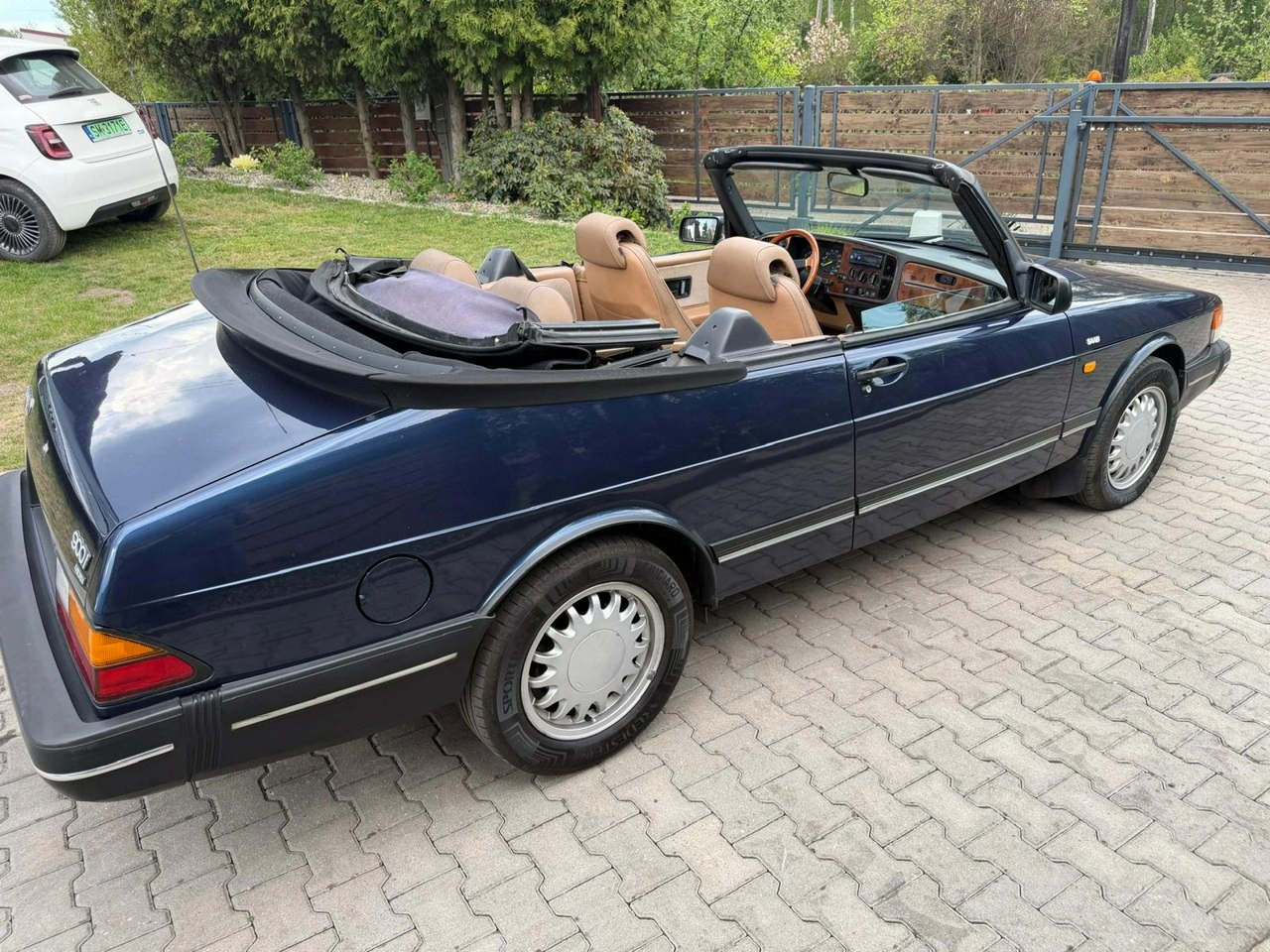 Saab 900 - Zdjęcie 16