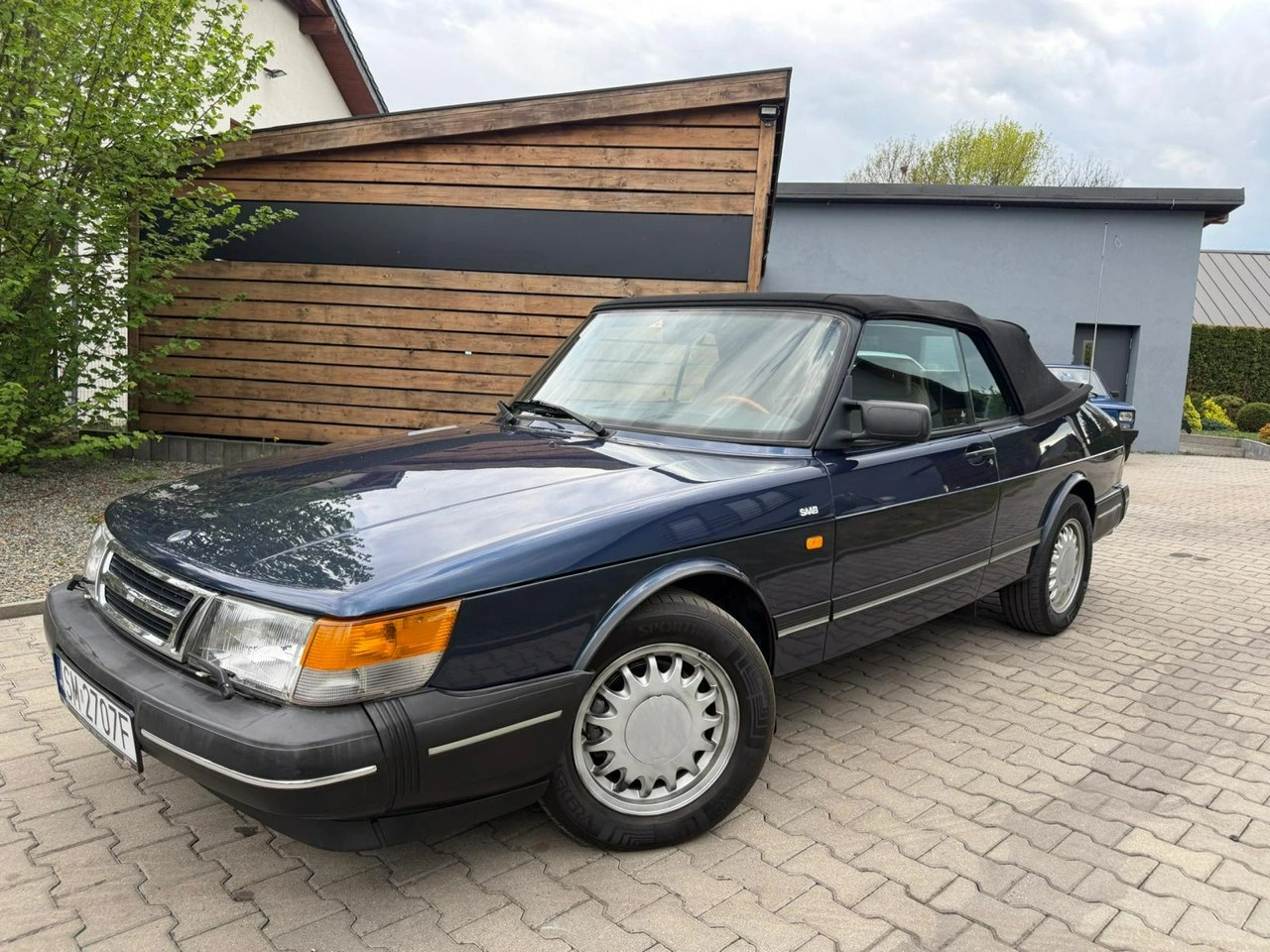 Saab 900 - Zdjęcie 1