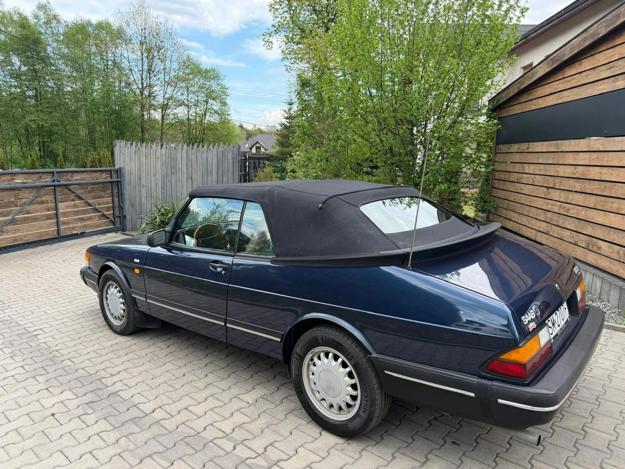 Saab 900 - Zdjęcie 2