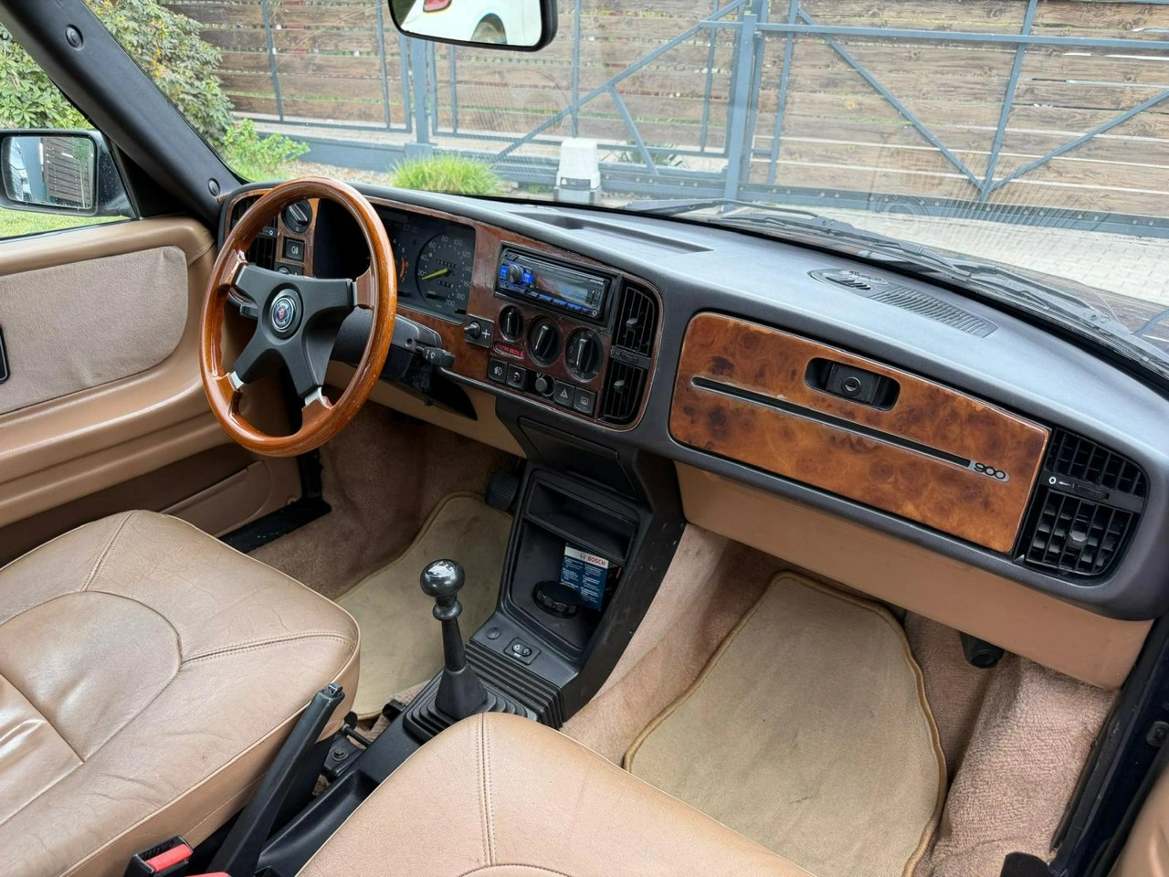 Saab 900 - Zdjęcie 7