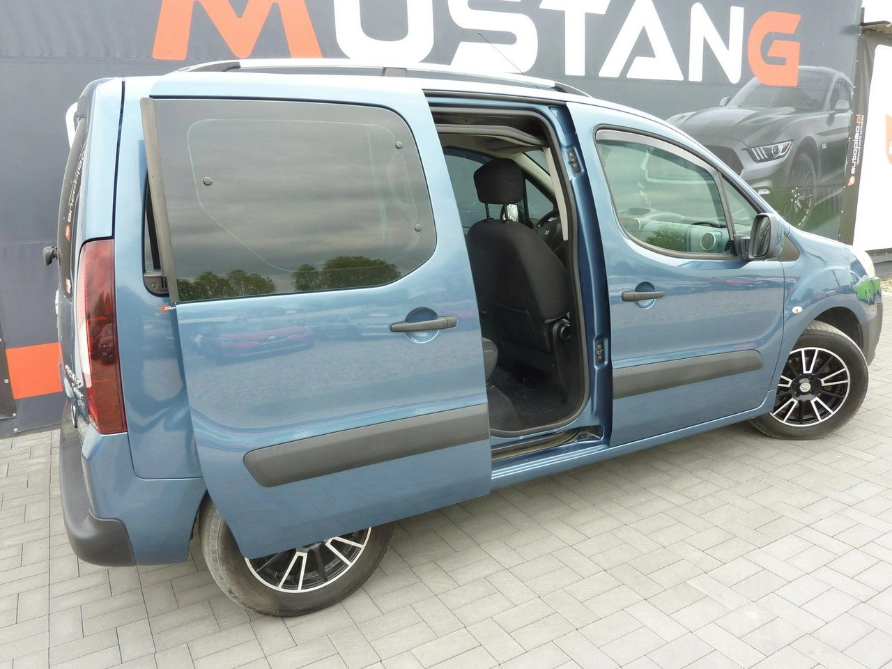 Peugeot Partner - Zdjęcie 27