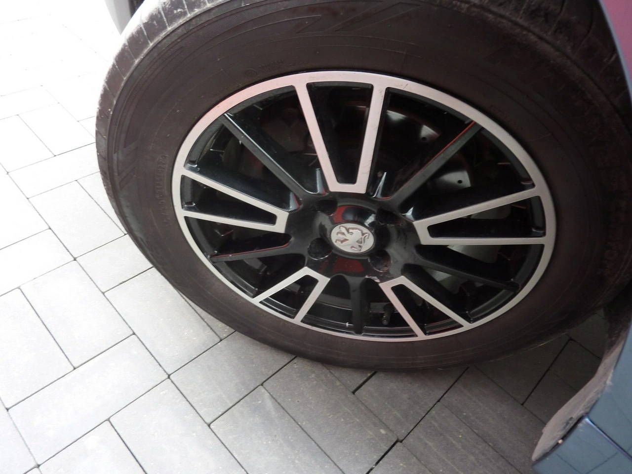 Peugeot Partner - Zdjęcie 31