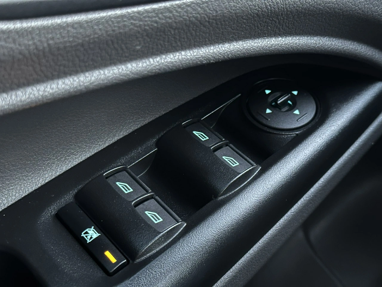 Ford Transit Connect - Zdjęcie 26