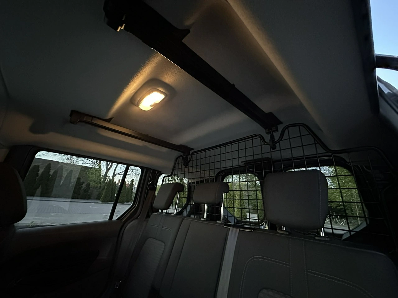 Ford Transit Connect - Zdjęcie 32