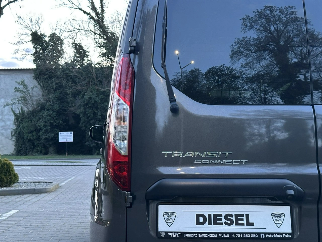 Ford Transit Connect - Zdjęcie 38