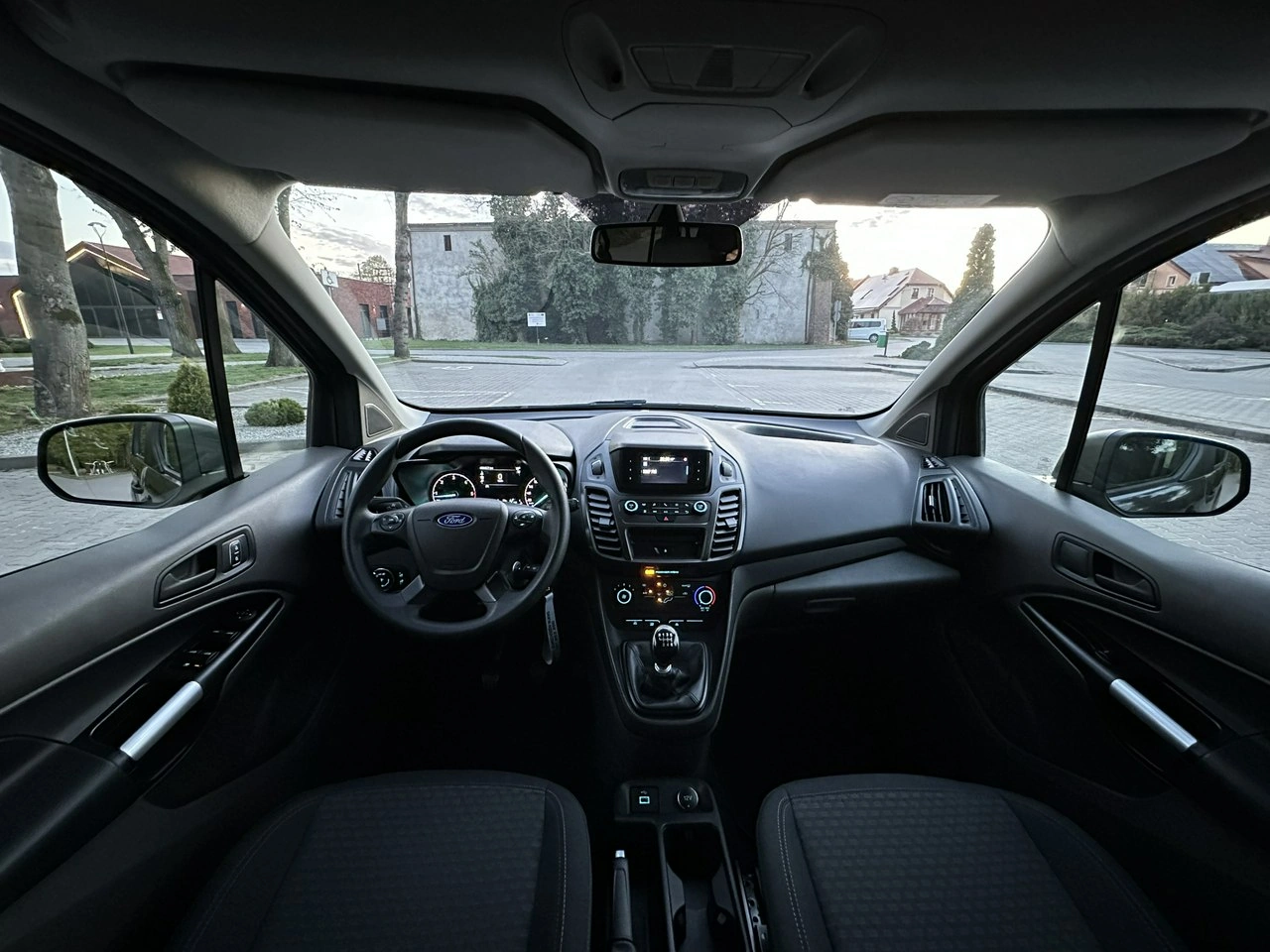 Ford Transit Connect - Zdjęcie 6