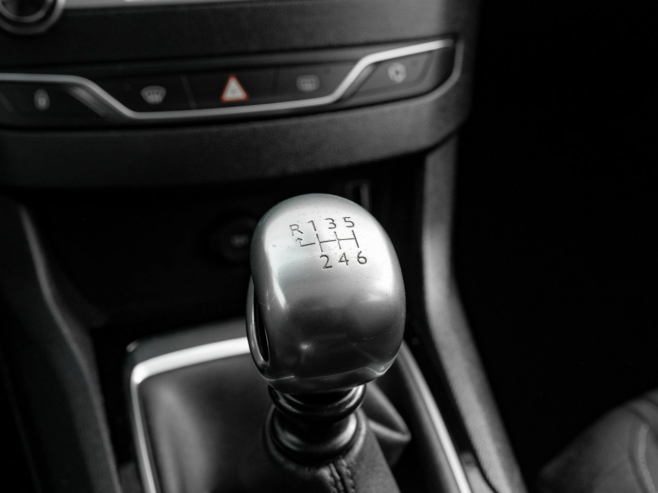 Peugeot 308 SW - Zdjęcie 15
