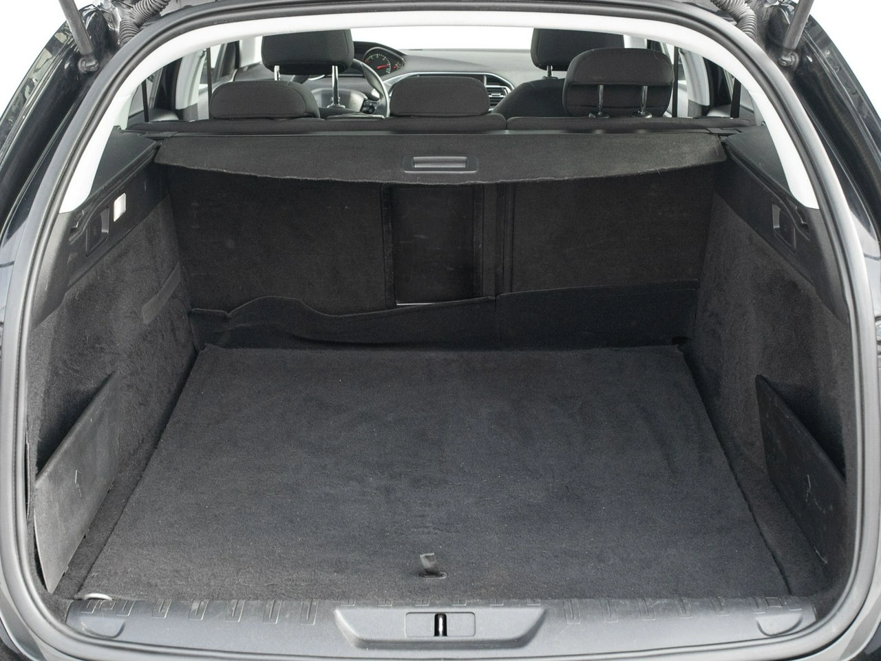 Peugeot 308 SW - Zdjęcie 24