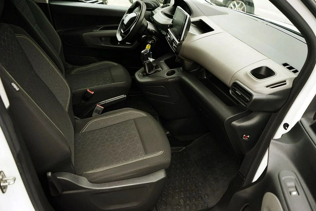Peugeot Rifter - Zdjęcie 17