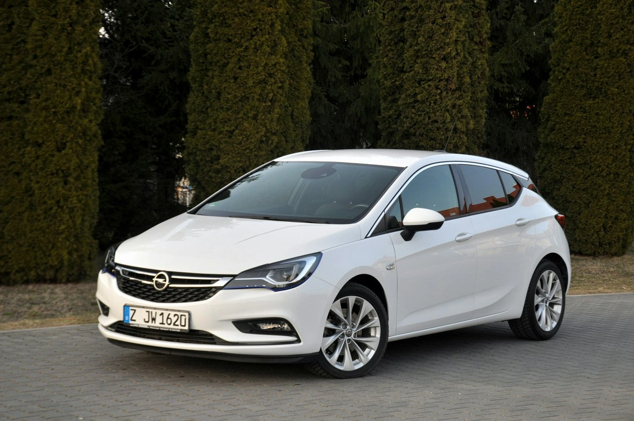 Opel Astra - Zdjęcie 9