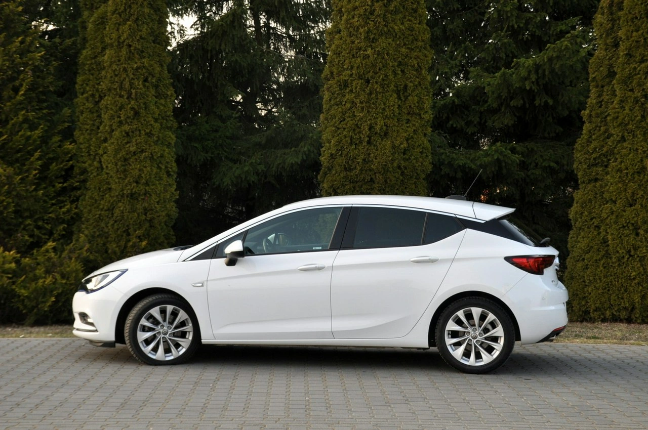 Opel Astra - Zdjęcie 12